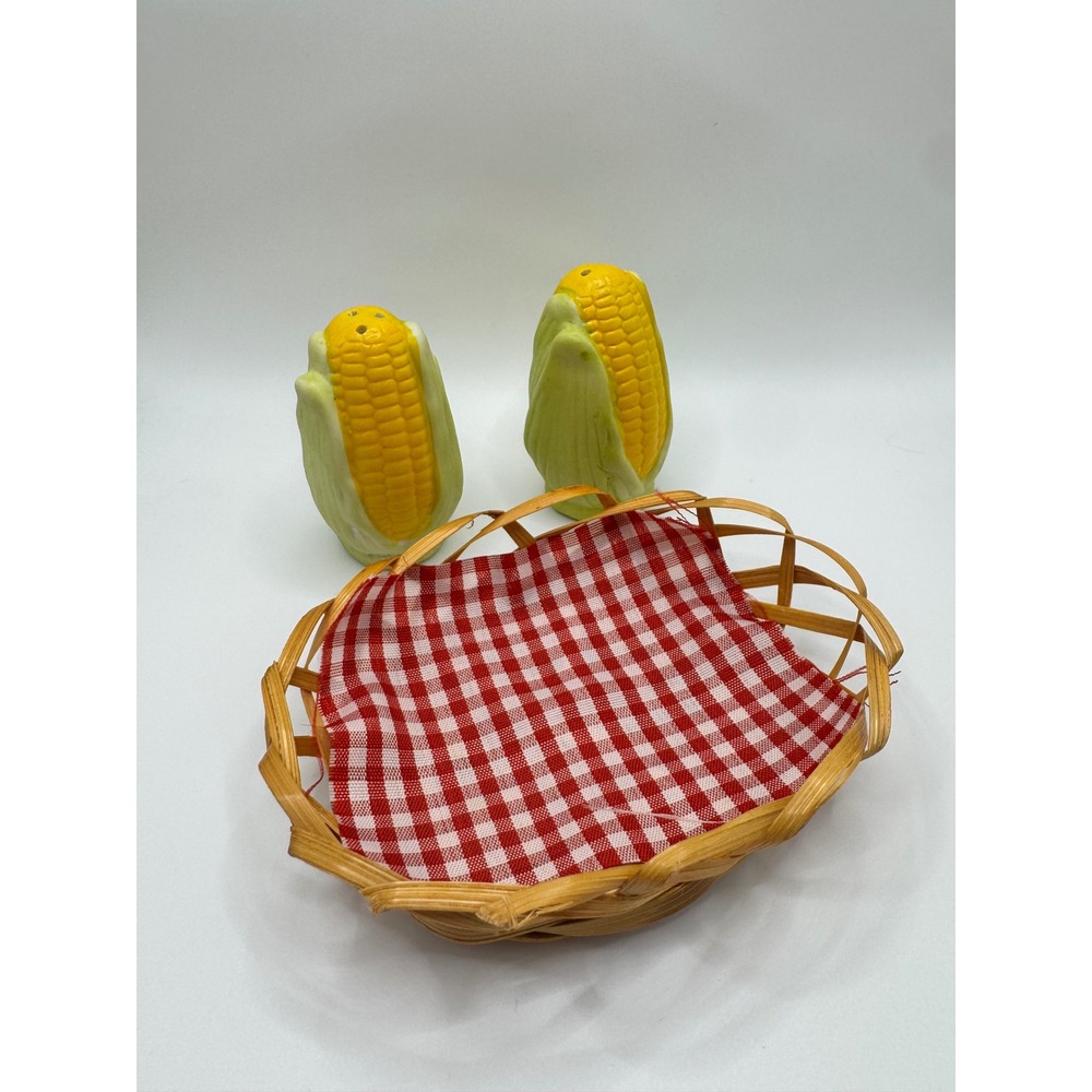 Vintage Corn on the Cob Ceramic Salt Pepper Shakers Wicker Basket Gingham - Picture 3 of 6